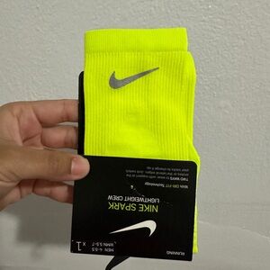 NWT Nike Spark Crew Socks